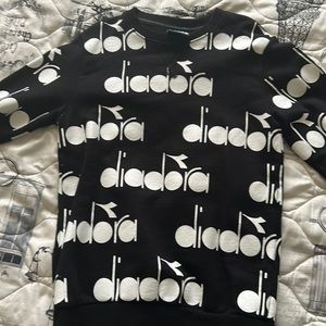 Black with white logo diadora brand sweatshirt size 10